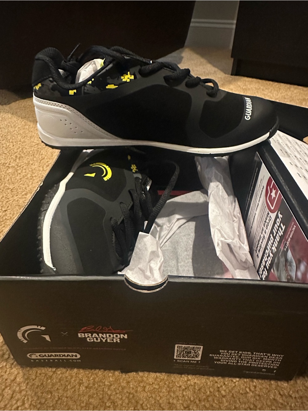 Youth 6 Guardian Bolt Turf Cleats: Baseball Black & White with Yellow Accents